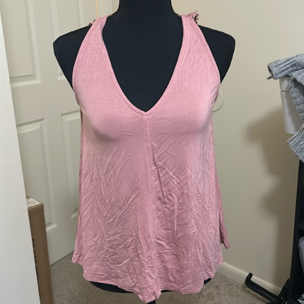 Nine britton crochet back tank